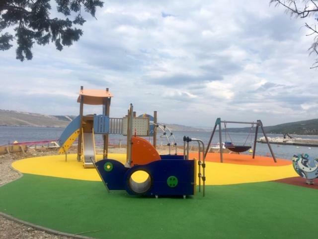 Amz Ap3 Jadranovo Exterior photo
